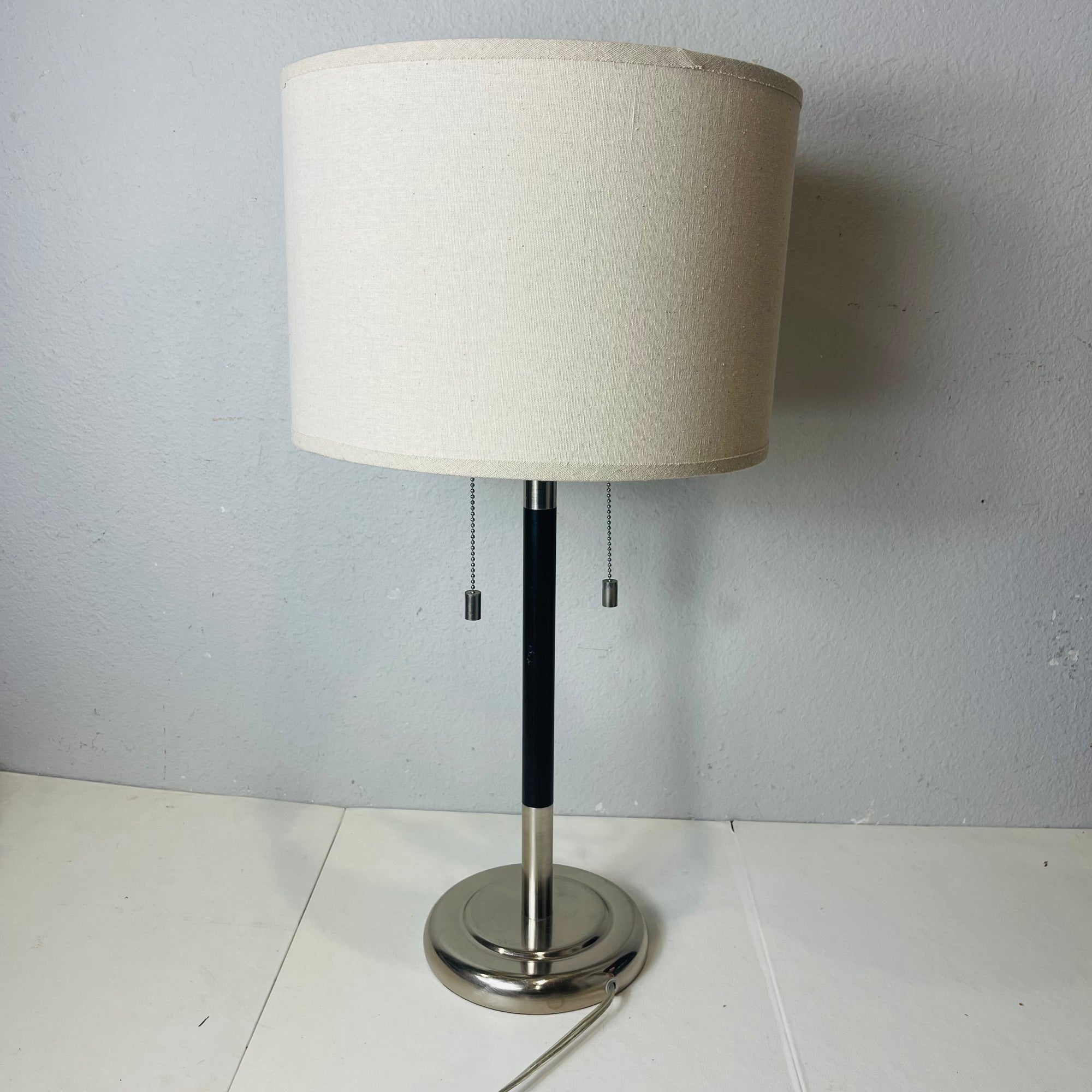 Table Lamp with Beige Shade *Works Great*