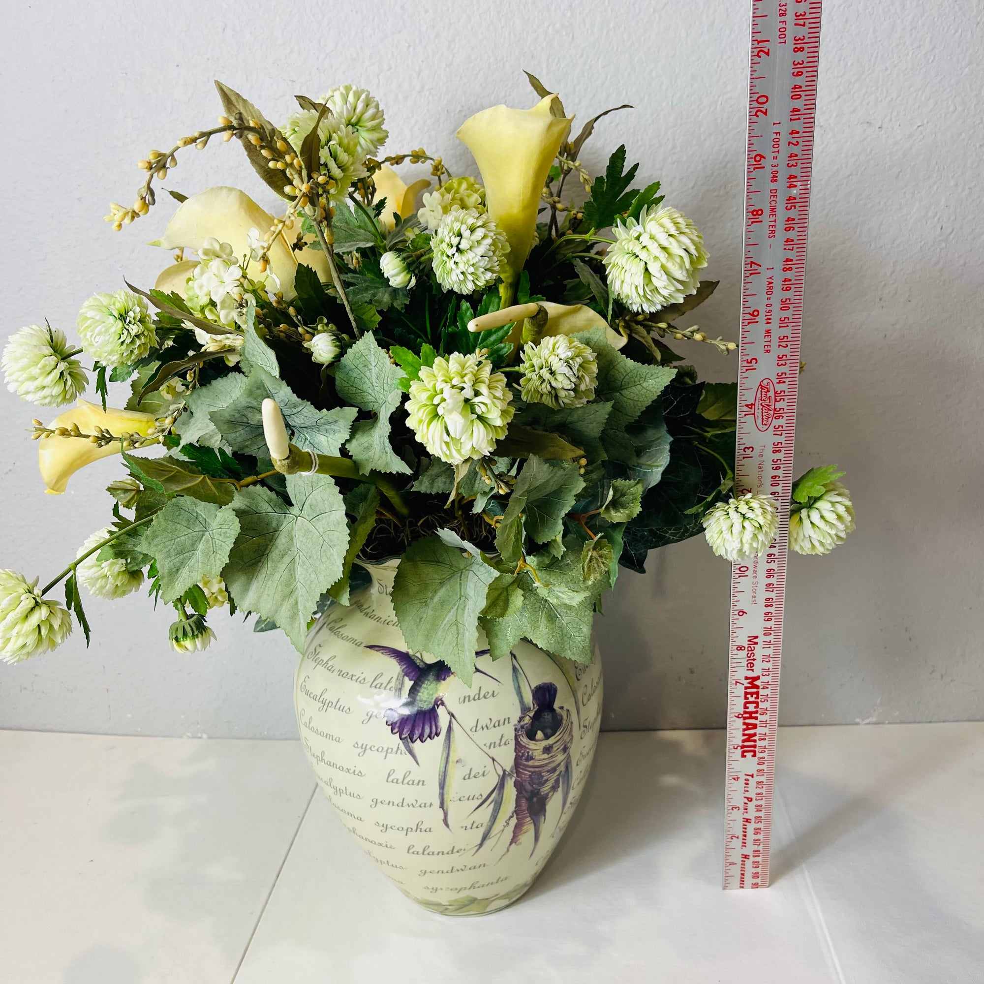 Hummingbird Vase Accent Decor