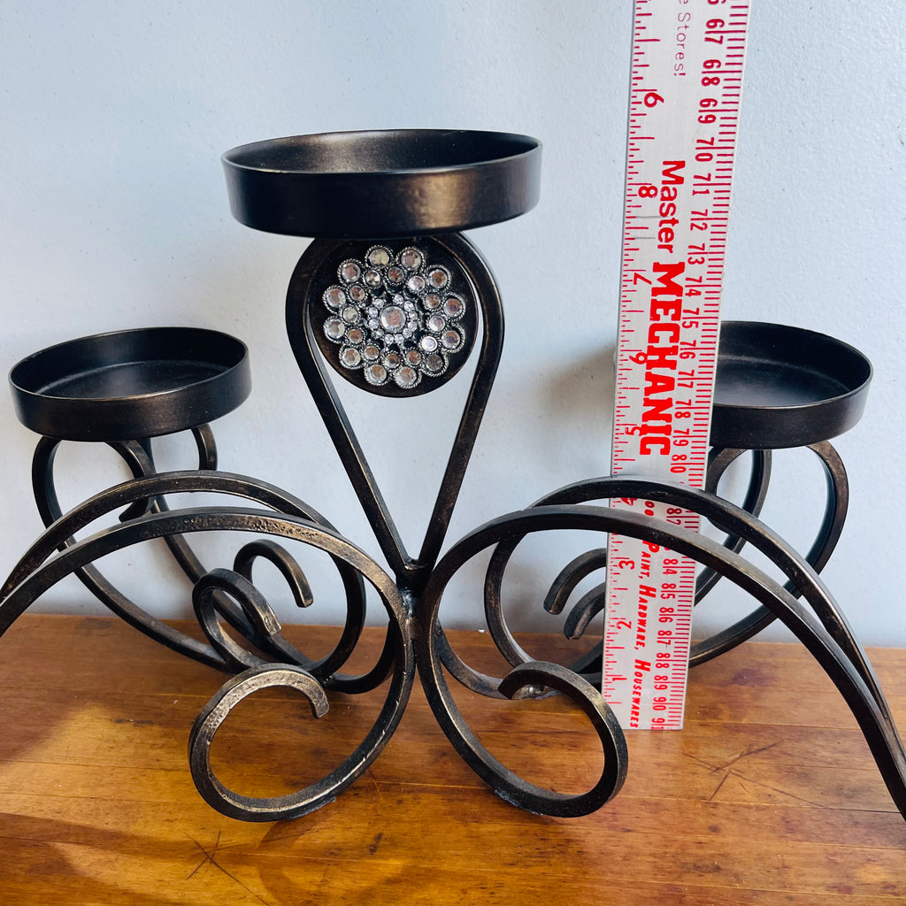 Metal Handle Holder