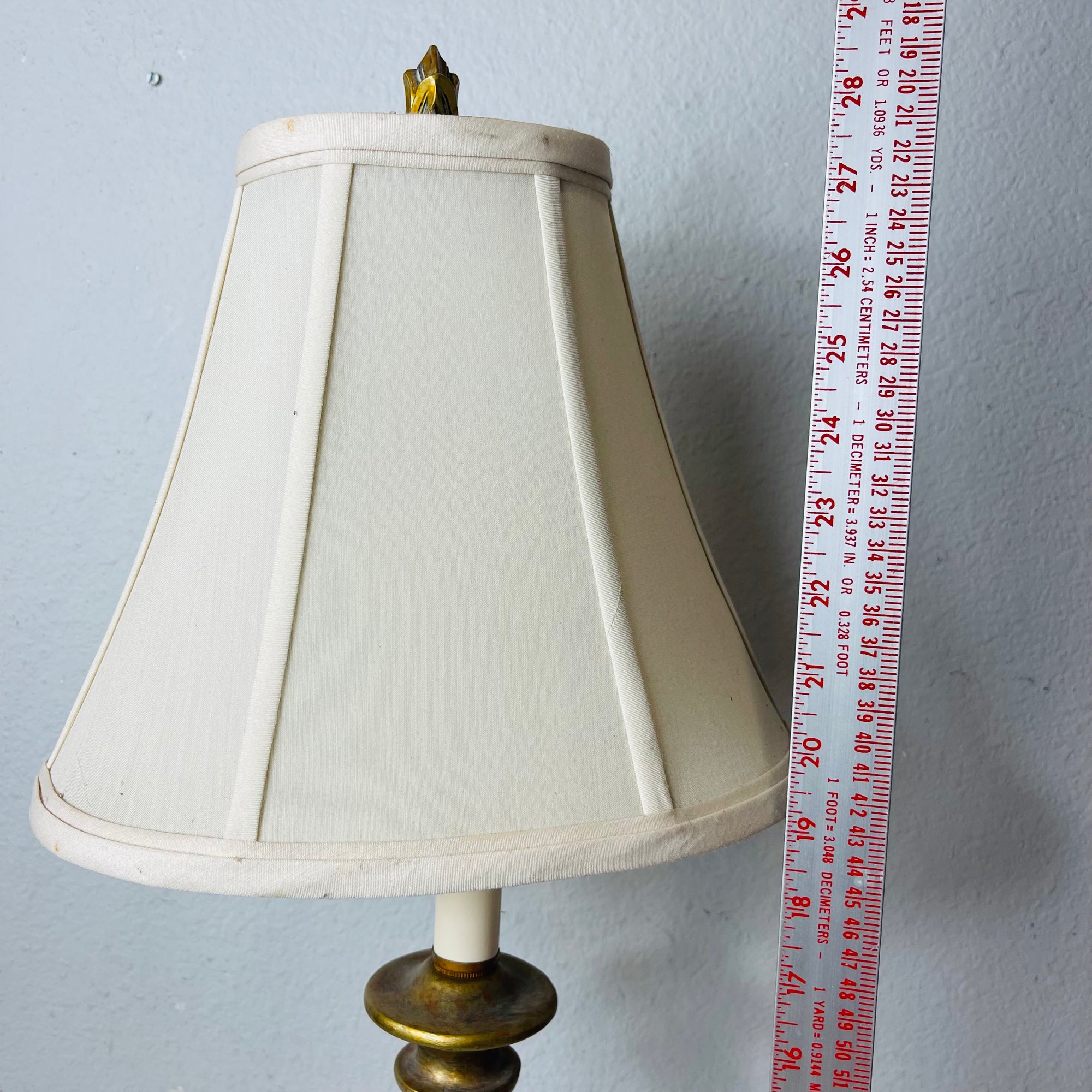 Twisted Column Style Table Lamp with Beige Shade *Works Great*