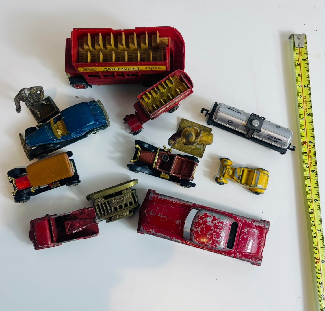 Lot of Collectible Train Car Trucks MIX *As is*