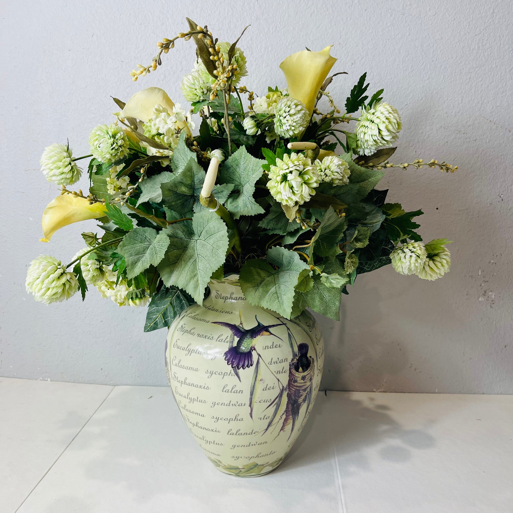 Hummingbird Vase Accent Decor