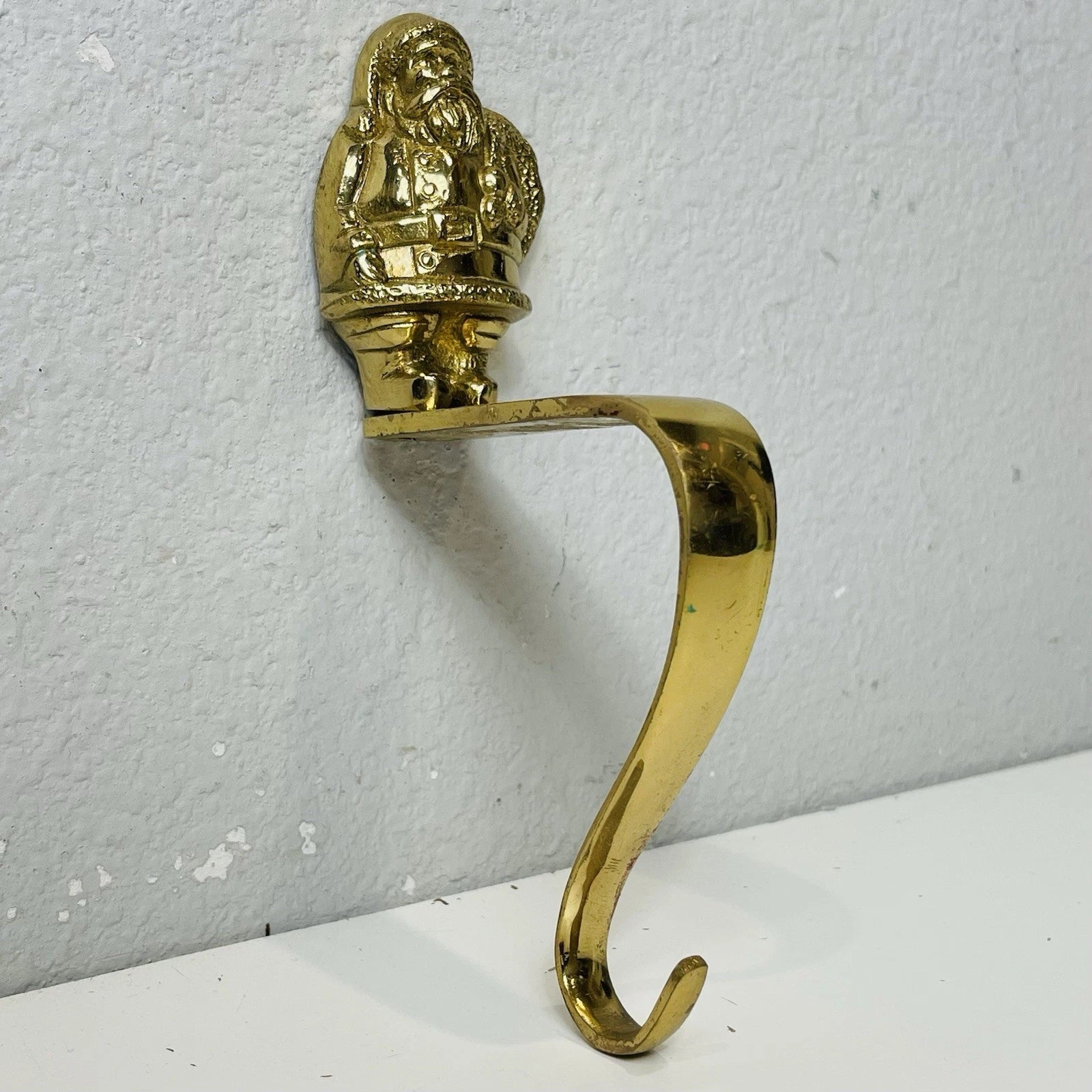 Santa Claus Brass Stocking Hanger Christmas Hook Holder Holiday Wreath And Staff