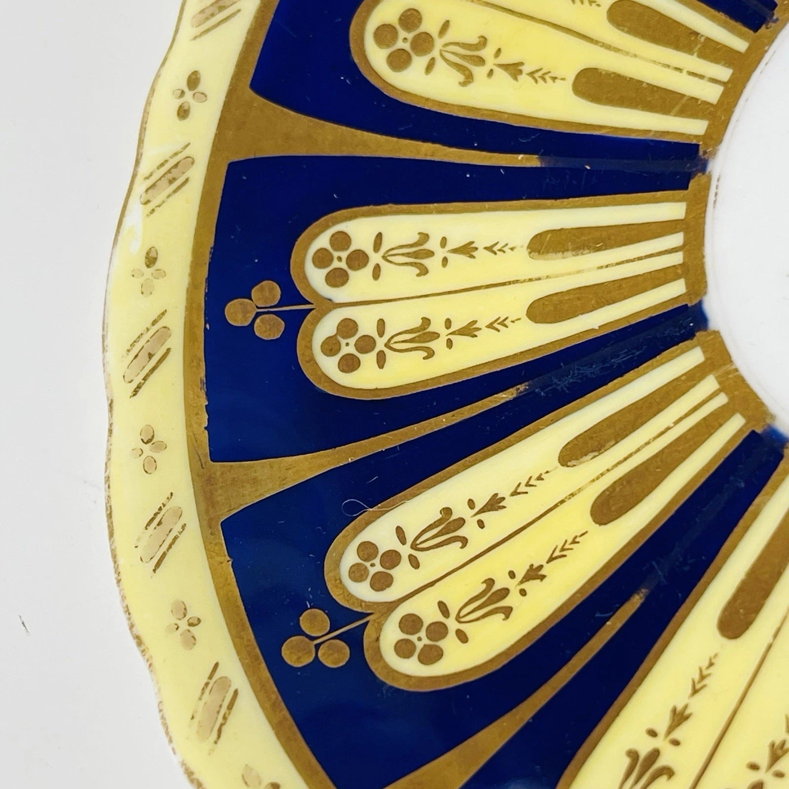Vintage Derby Style Blue Gold Yellow Pattern 6” Home Office Accent Decor Collect