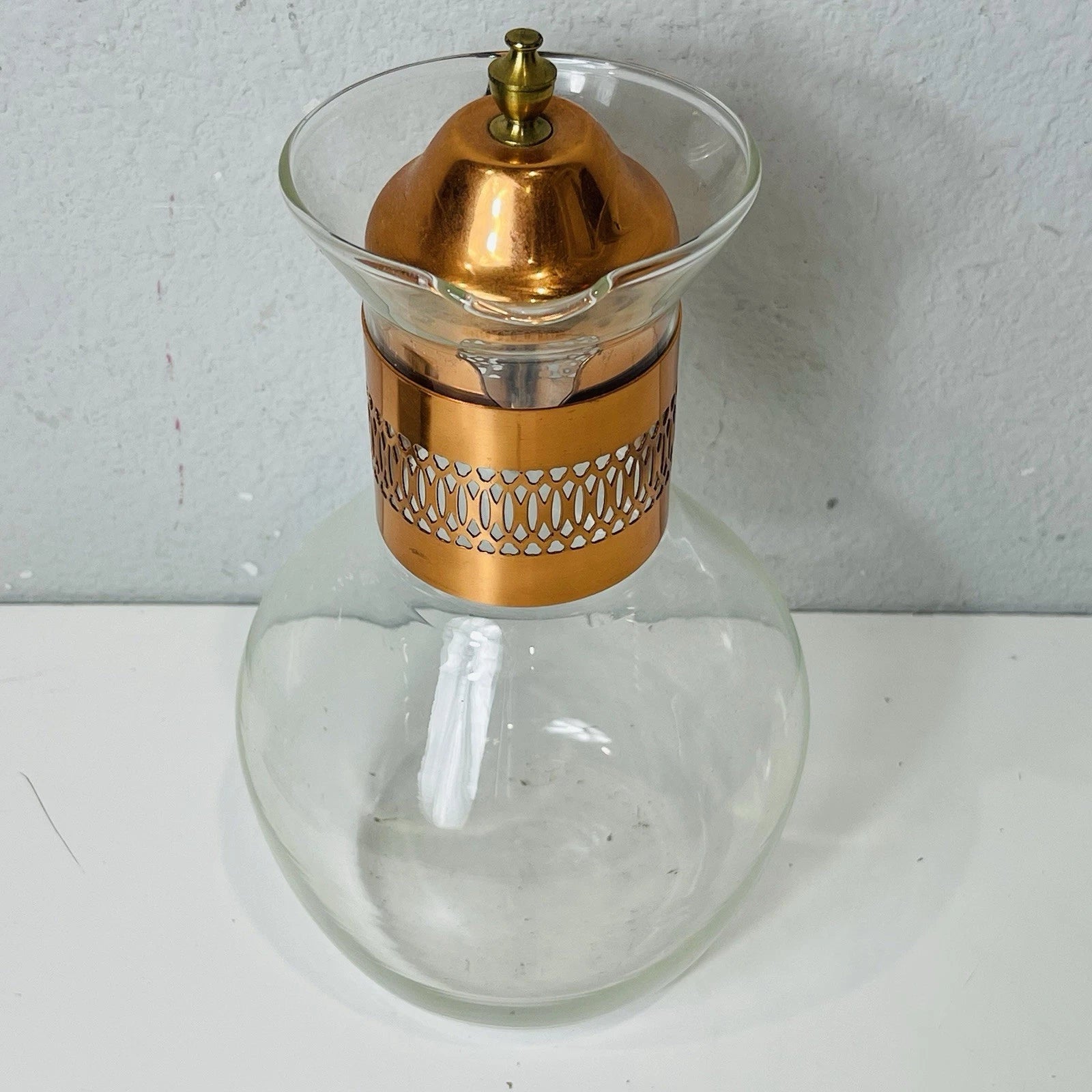 Vintage Copper & Brass Coffee/Tea Carafe with Lid – Home & Office Décor for Arts & Crafts Enthusiasts