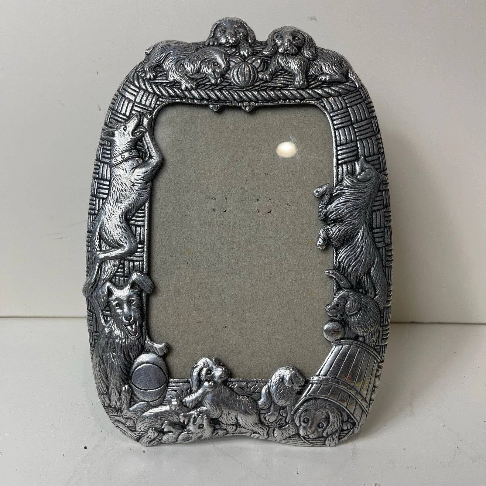 Arthur Court's 1987 Vintage Dog-Themed 5x7 Silver-Tone Picture Frame