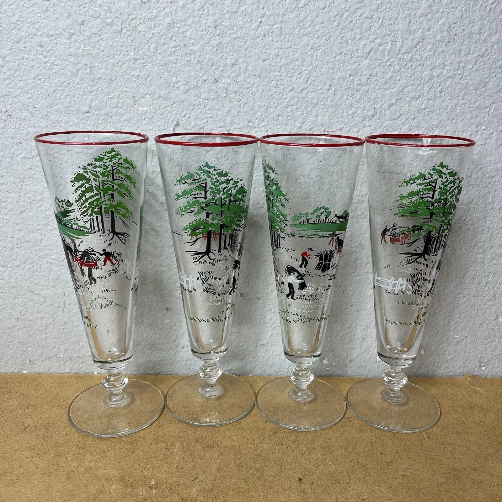 Set Of 4 Libbey Pilsner Glasses Barware Farm Currier & Ives Vintage Holiday
