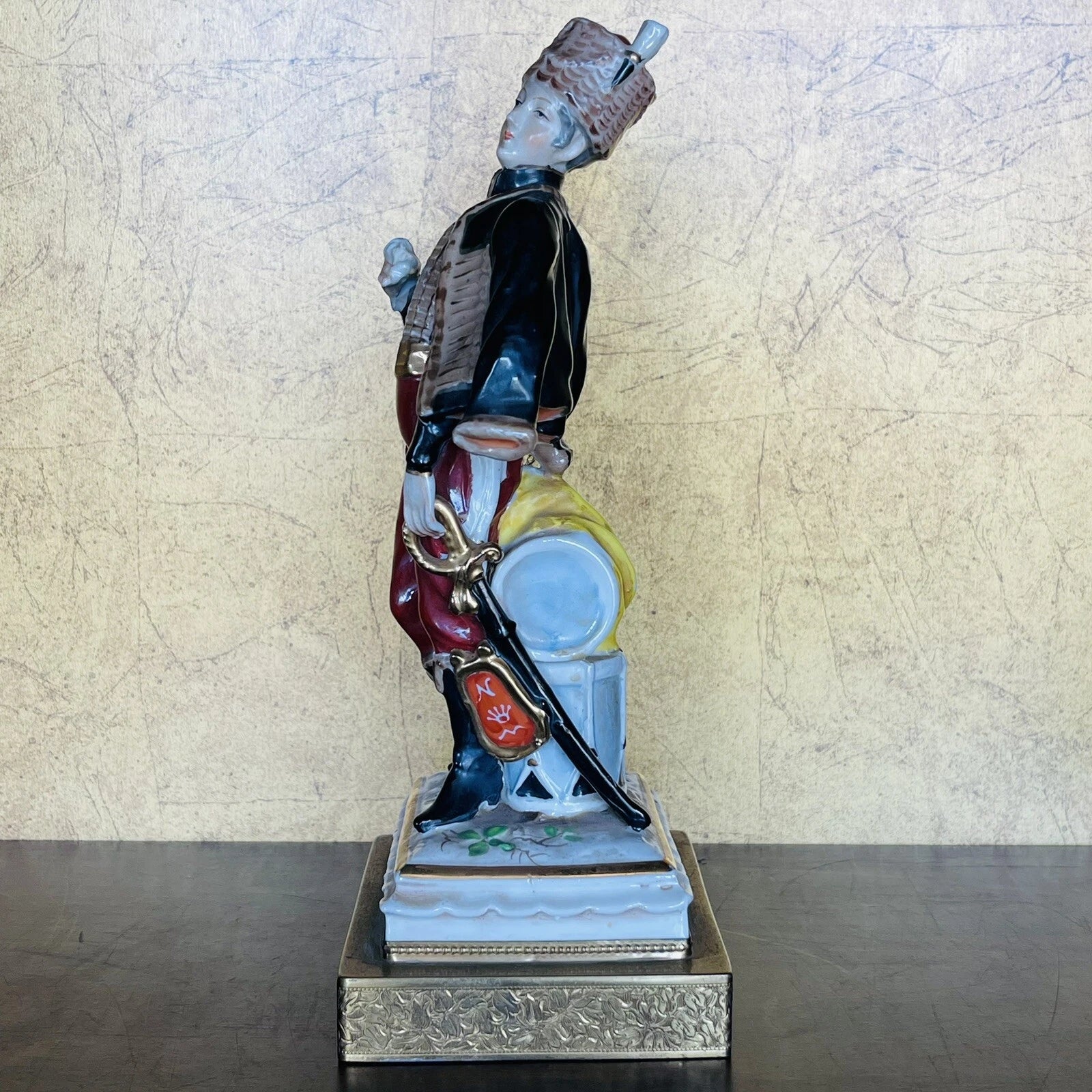 CAPODIMONTE NAPOLEON Military FIGURINE STATUE Collectible *As Is* Home DECOR 9”