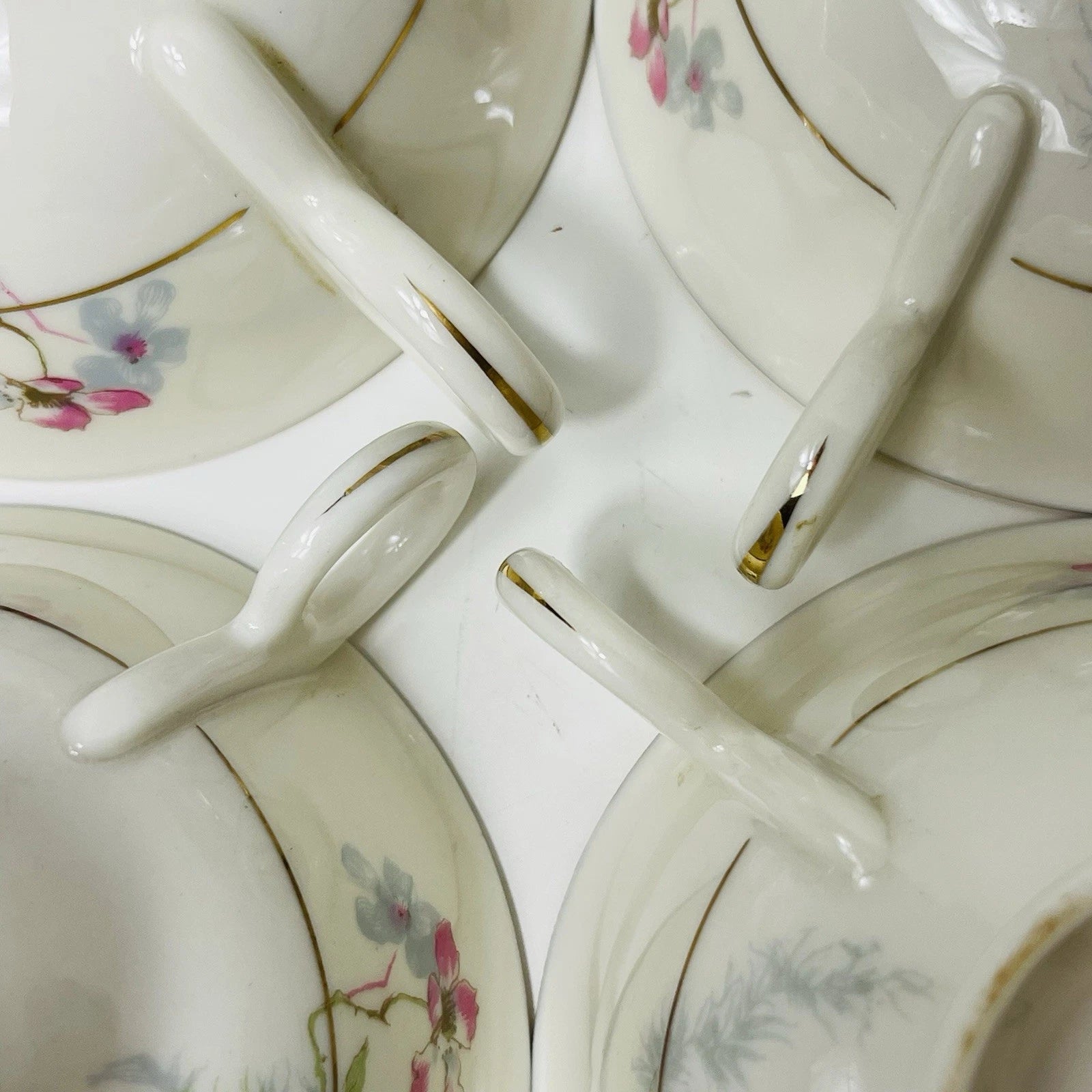 Haviland China's 4-Piece Apple BlossomSet  Teacup – Theodore Collection.