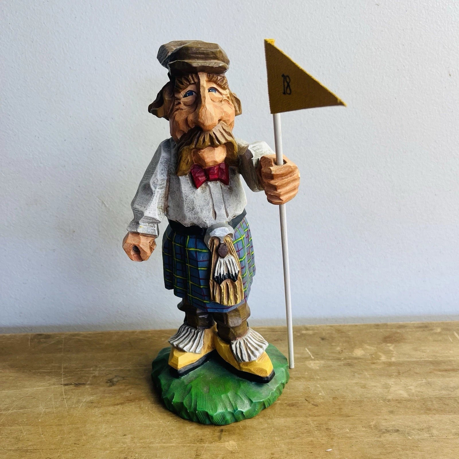 The Golfer Statue by David Fryman - High Quality Collectible.