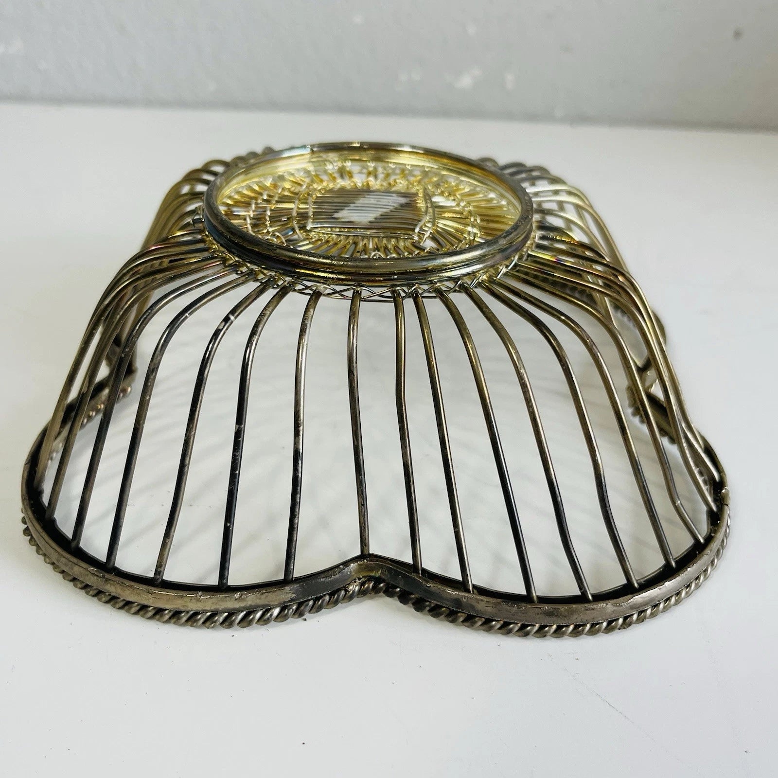 Silver Tone Clover Shaped Wire Fruit Basket