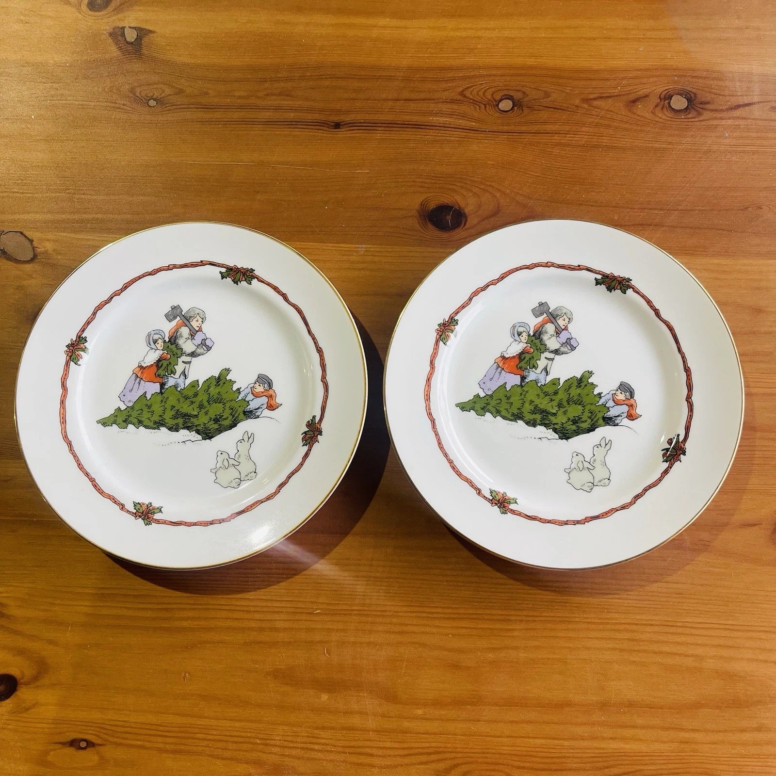 Fitz & Floyd X-mas DECK THE HALLS Prato de Salada Corte Árvore e Coelhos Imagem Conjunto De 2-