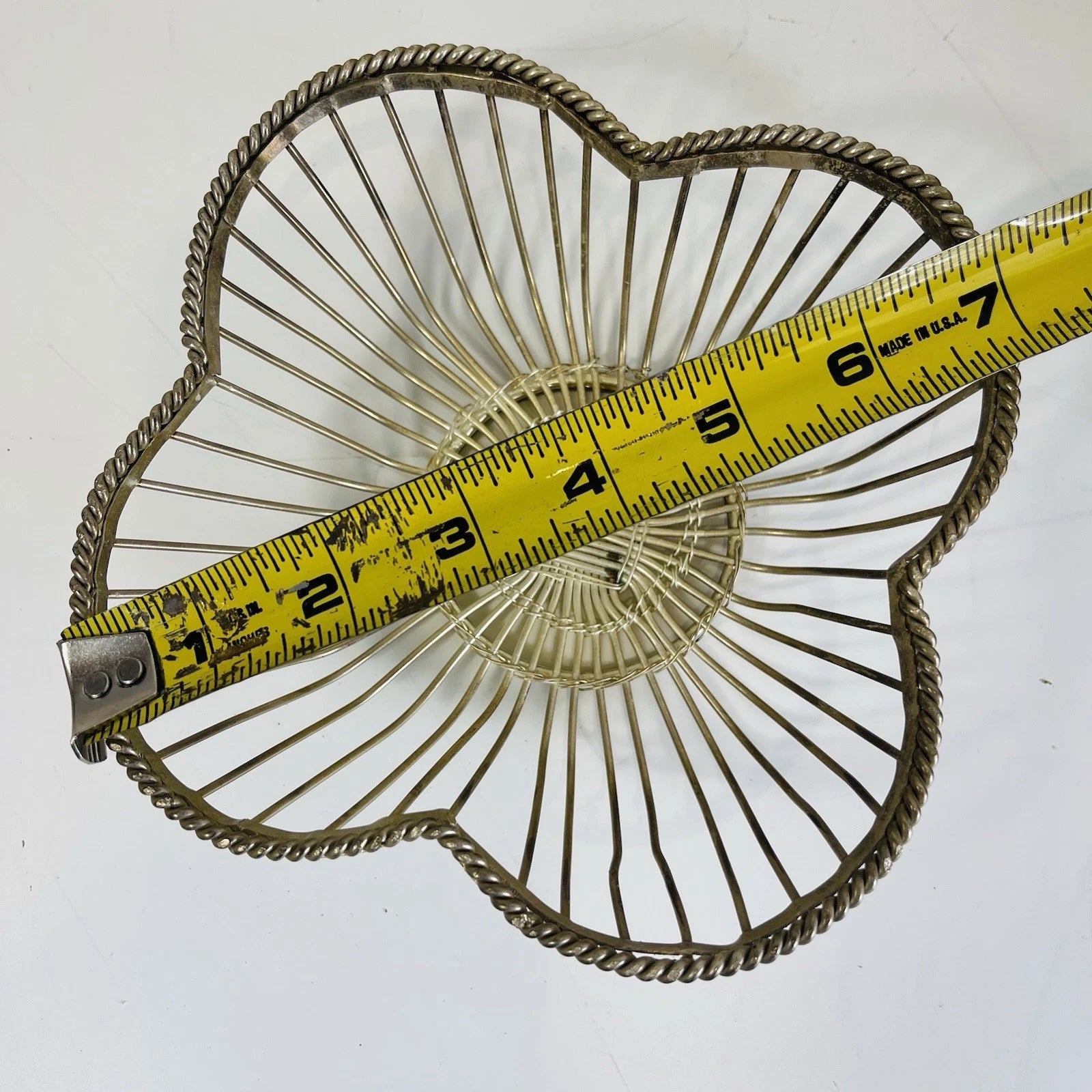 Silver Tone Clover Shaped Wire Fruit Basket