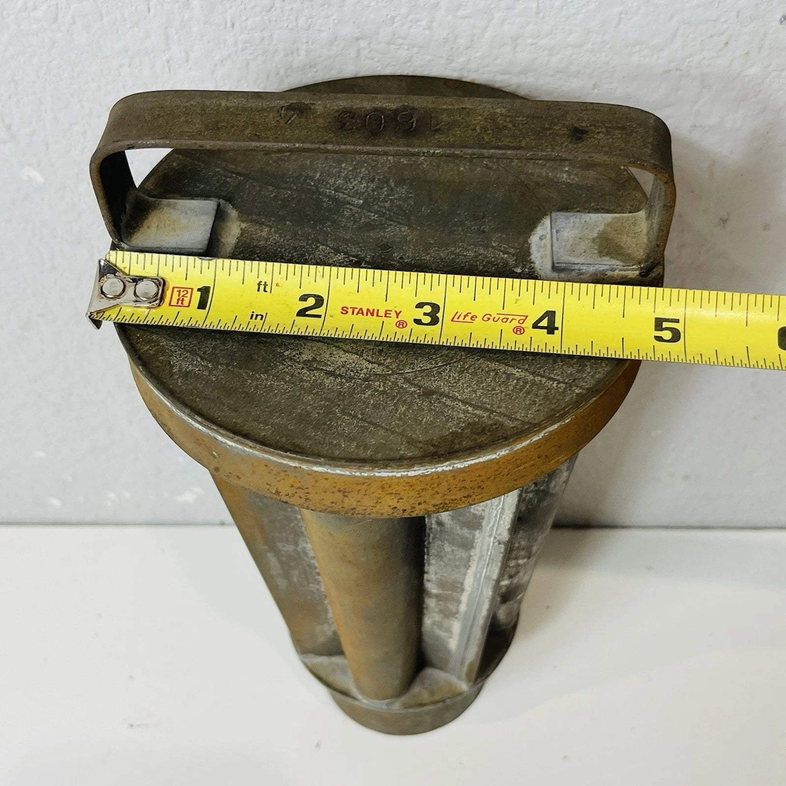 Antique Plum Pudding Brioche Tin Mold – Vintage Home Baker's Decor, Includes Lid