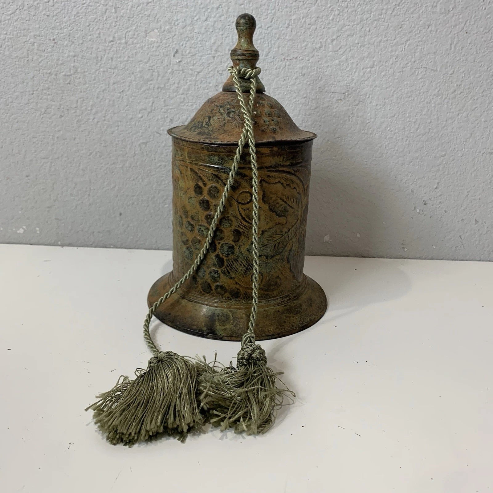 Japanese Style Tea Tin Canister Caddy With Decorative Rope