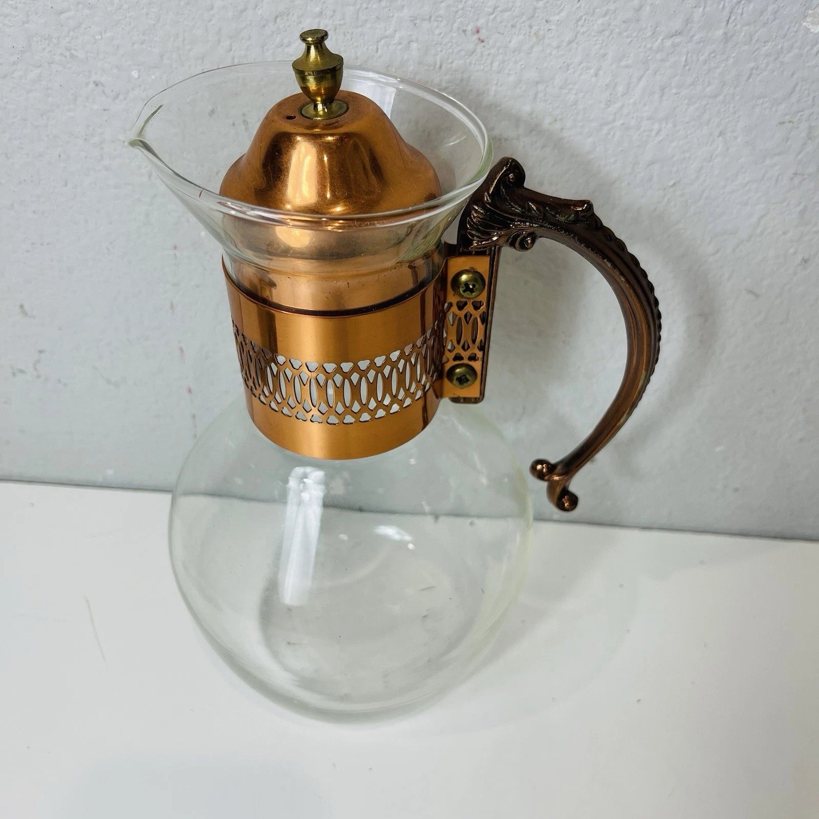 Vintage Copper & Brass Coffee/Tea Carafe with Lid – Home & Office Décor for Arts & Crafts Enthusiasts
