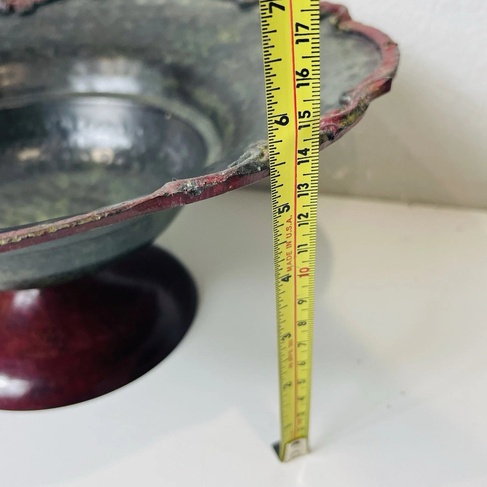 Home Office Decorative Round Ornate Pedestal Metal Fruit Bowl Accent Decor