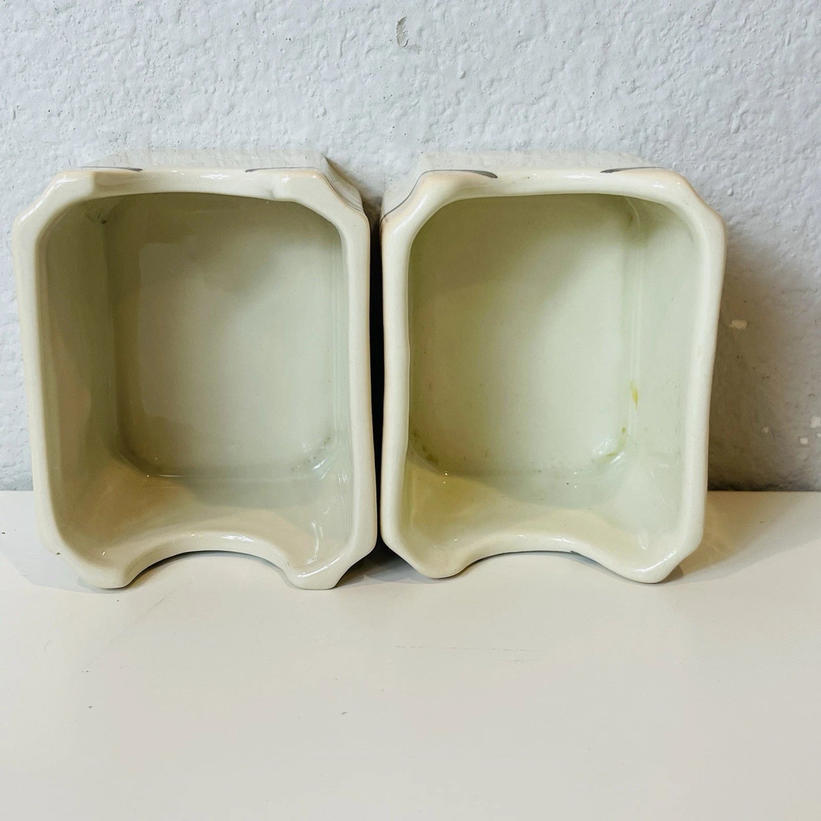 Vintage Style Restaurant Clear Glass Scalloped Sugar Sweetener Packet Holder