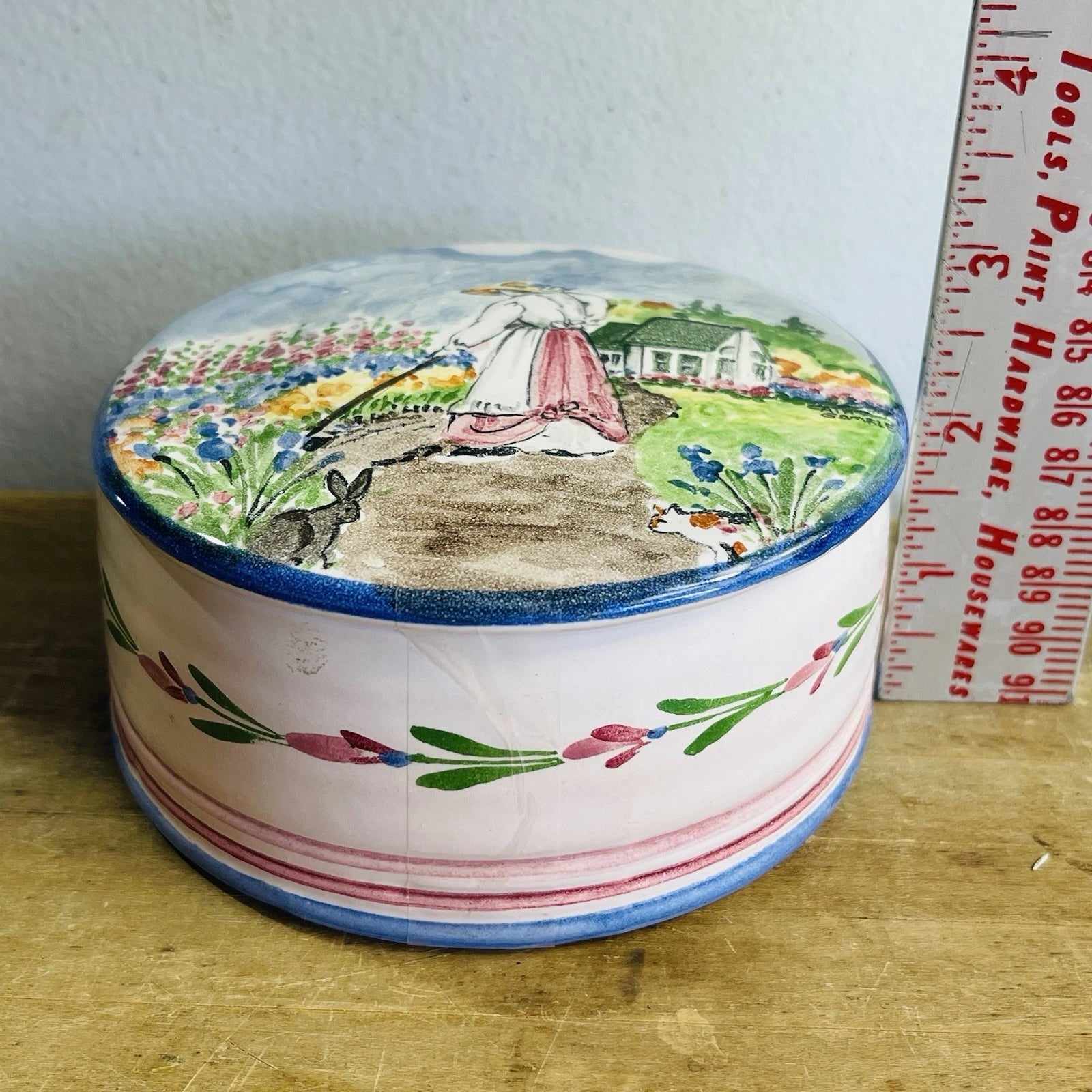Hand-Painted Vintage Round Floral Ceramic Jewelry Box