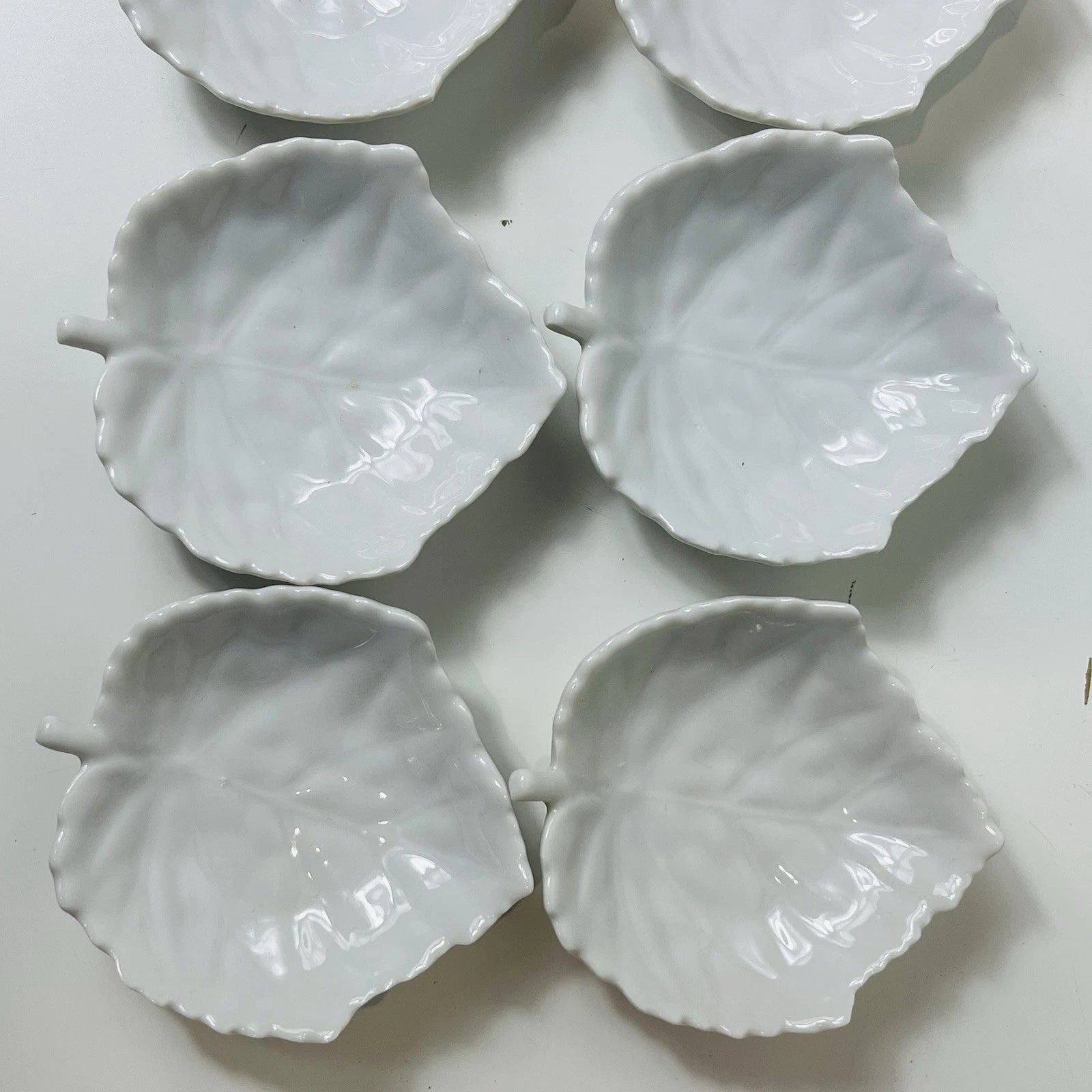 Set of 6 White Porcelain Leaf-Shaped Veined Soy Sauce Dipping Dishes