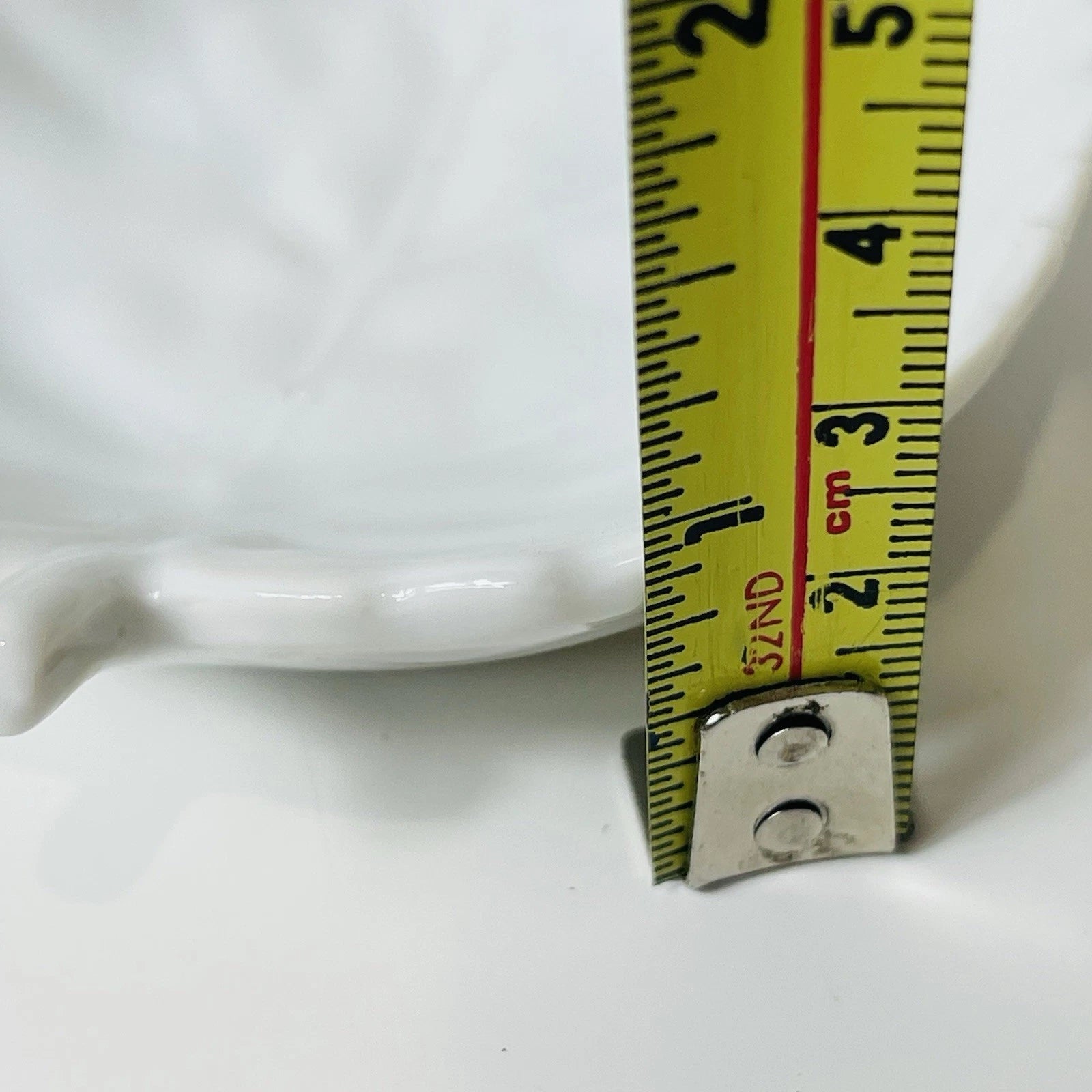 Set of 6 White Porcelain Leaf-Shaped Veined Soy Sauce Dipping Dishes