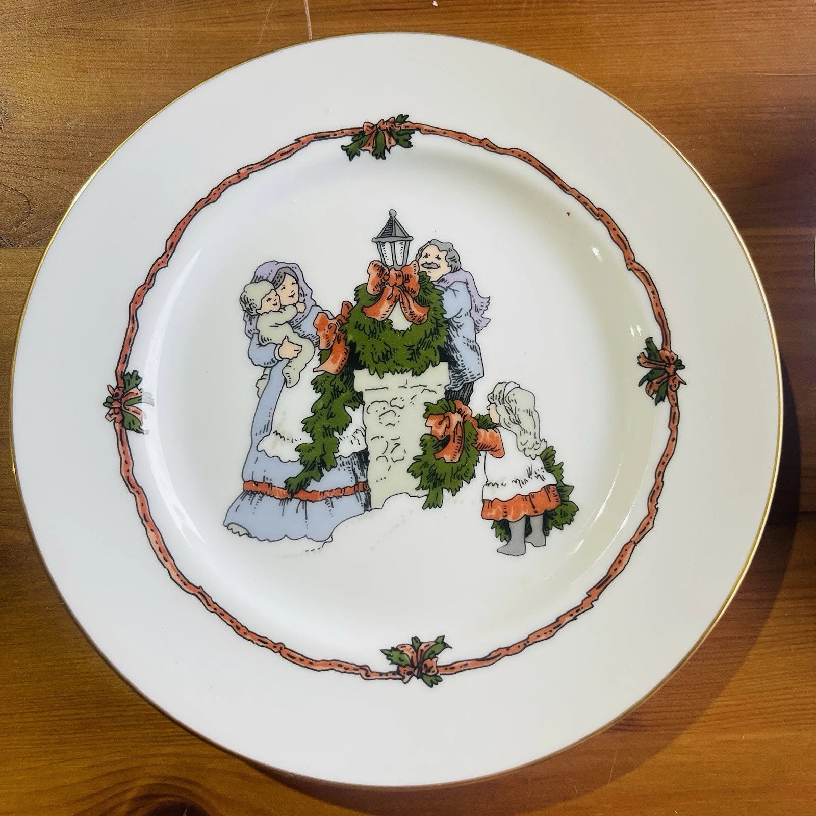 Fitz and Floyd "Deck the Halls" Collectible Salad Plate Set of Two - Decorative.