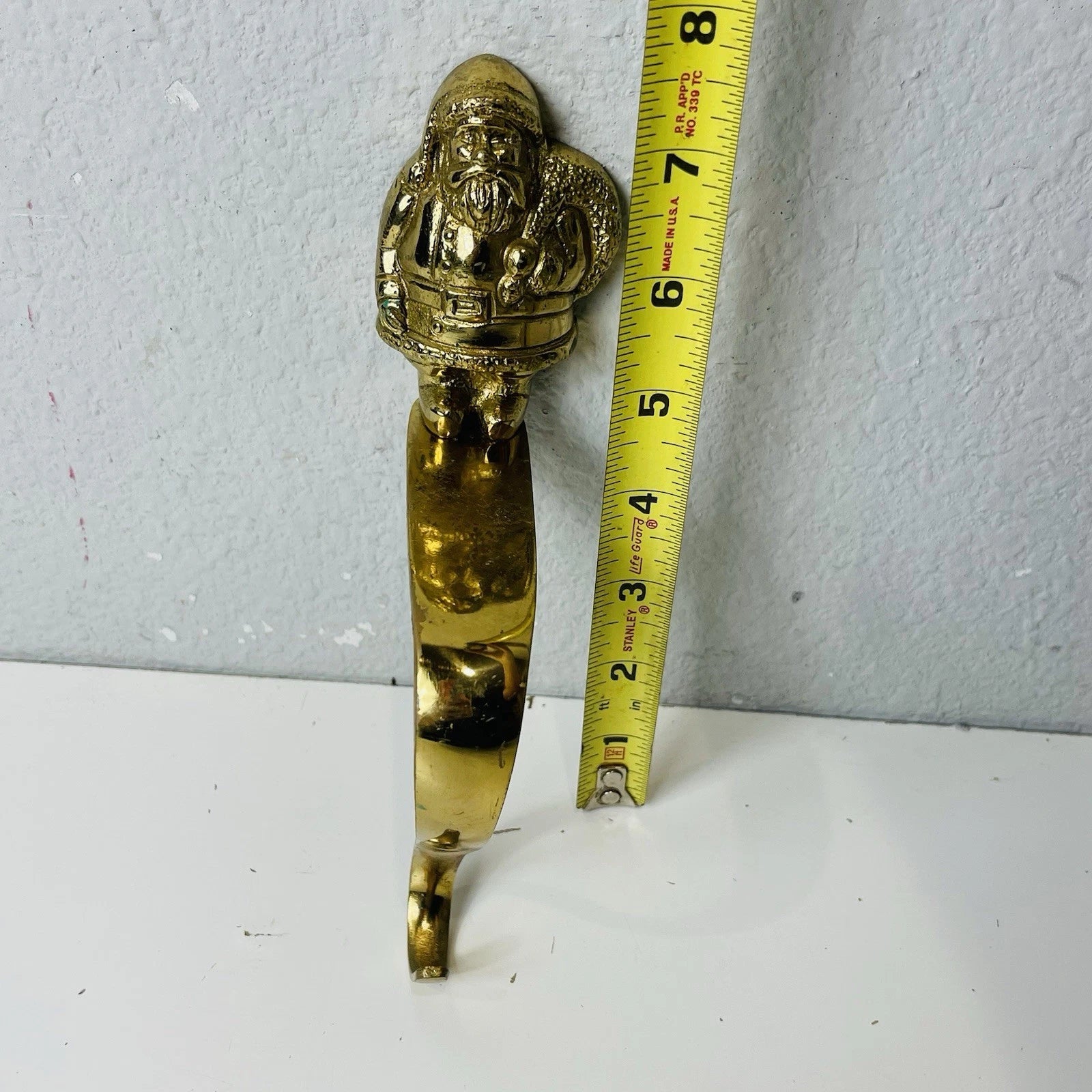 Santa Claus Brass Stocking Hanger Christmas Hook Holder Holiday Wreath And Staff