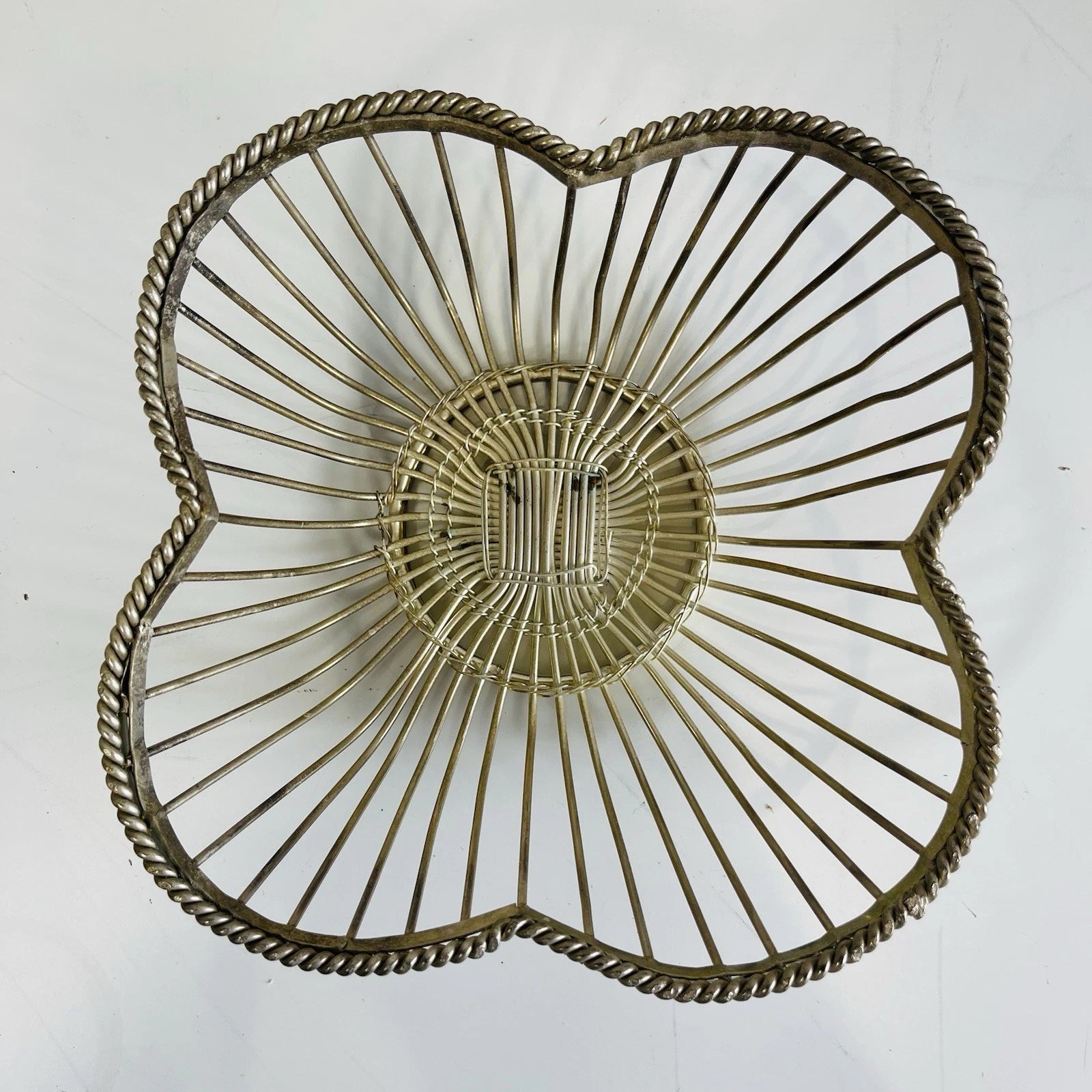 Silver Tone Clover Shaped Wire Fruit Basket