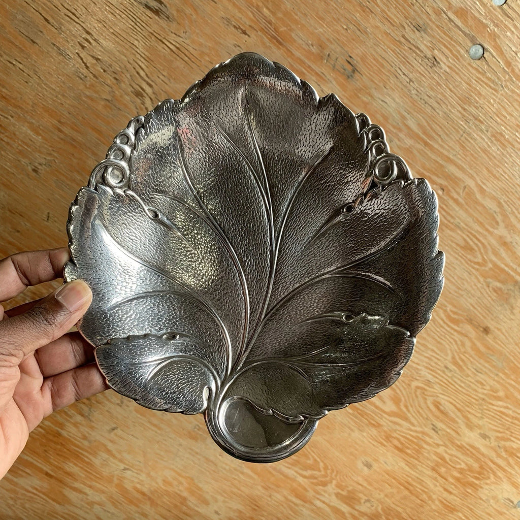 Reed And Barton 142 Silver Plated Leaf Serving Platter