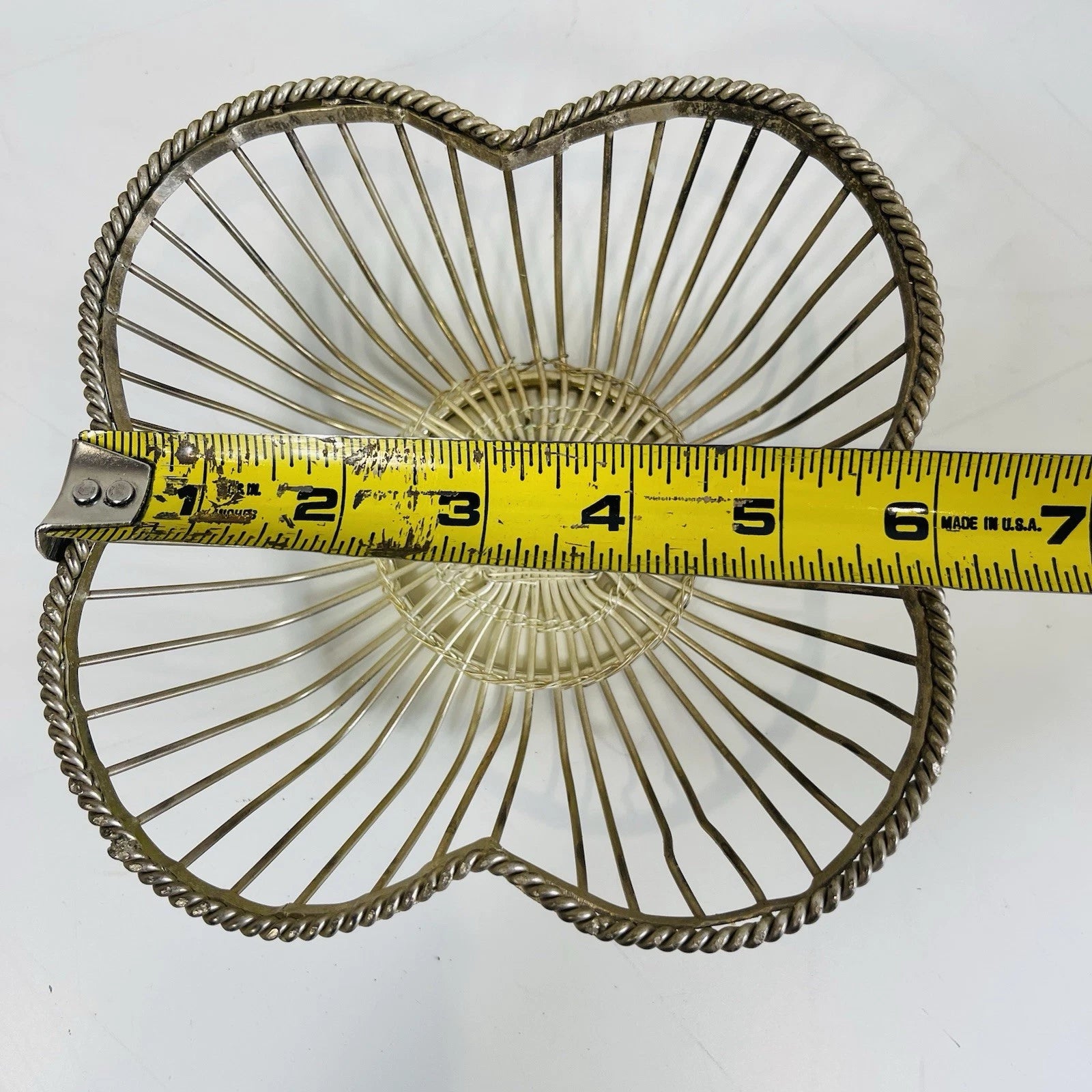 Silver Tone Clover Shaped Wire Fruit Basket