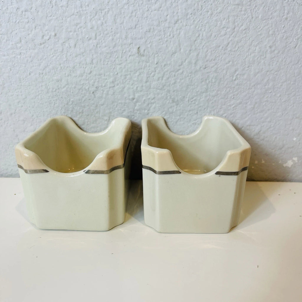 Vintage Style Restaurant Clear Glass Scalloped Sugar Sweetener Packet Holder