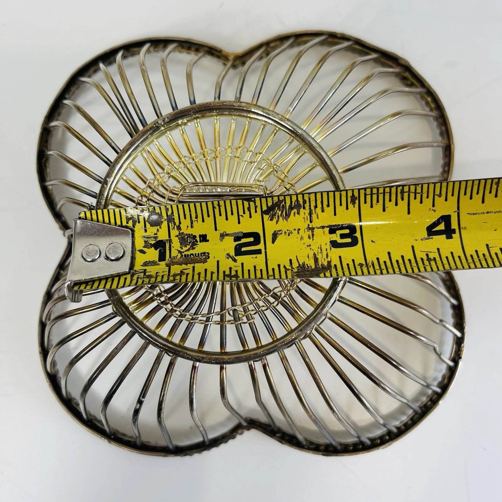 Silver Tone Clover Shaped Wire Fruit Basket
