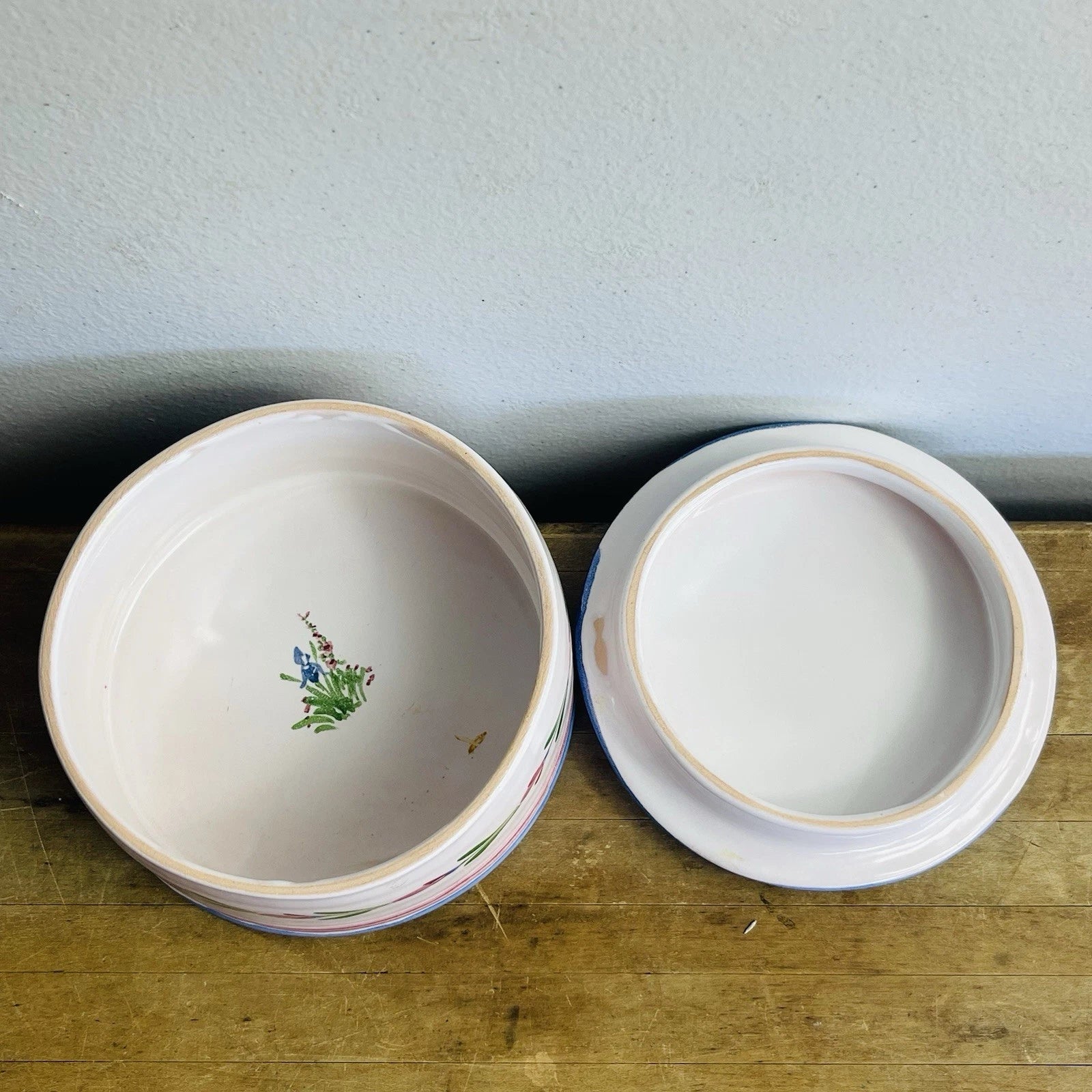 Hand-Painted Vintage Round Floral Ceramic Jewelry Box