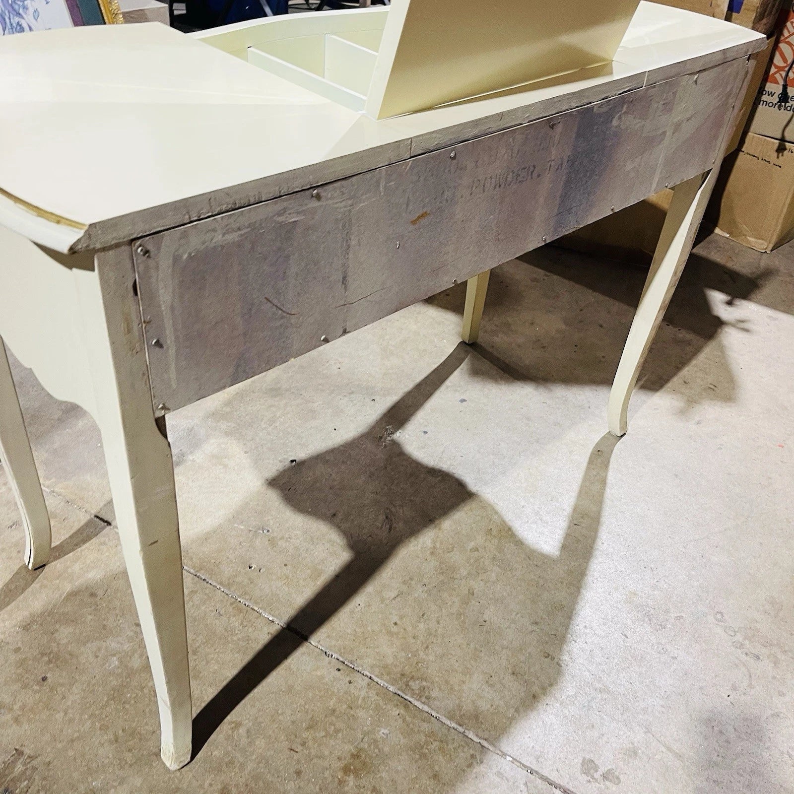 Vintage French Provincial Ladies Vanity Makeup Table